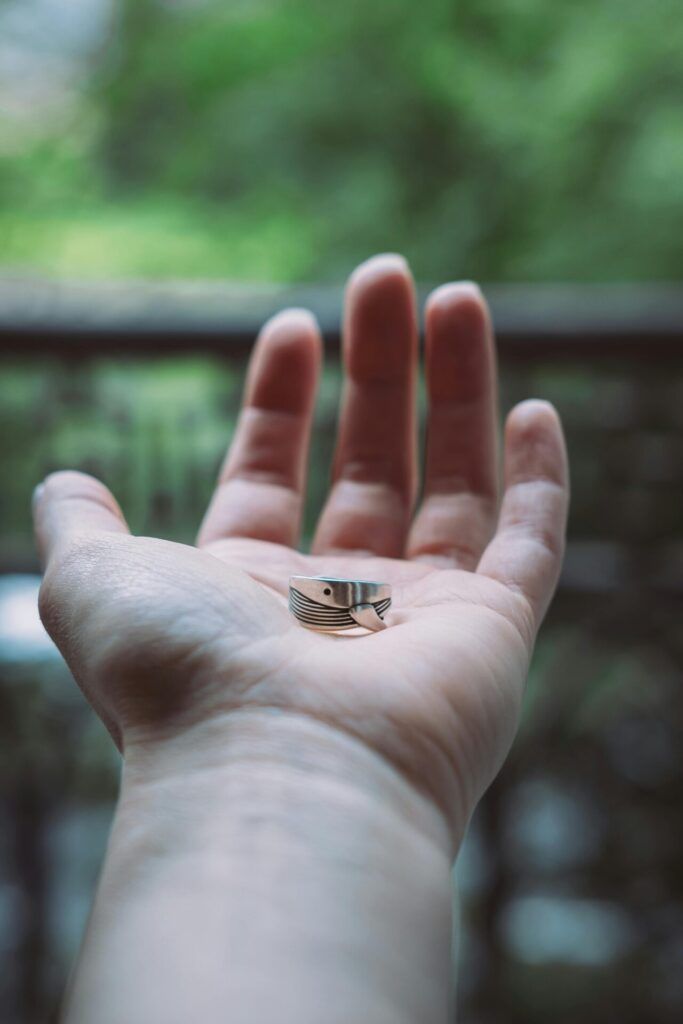 Los Beneficios de Usar Joyas de Plata: Más Allá de la Moda dar joya de plata