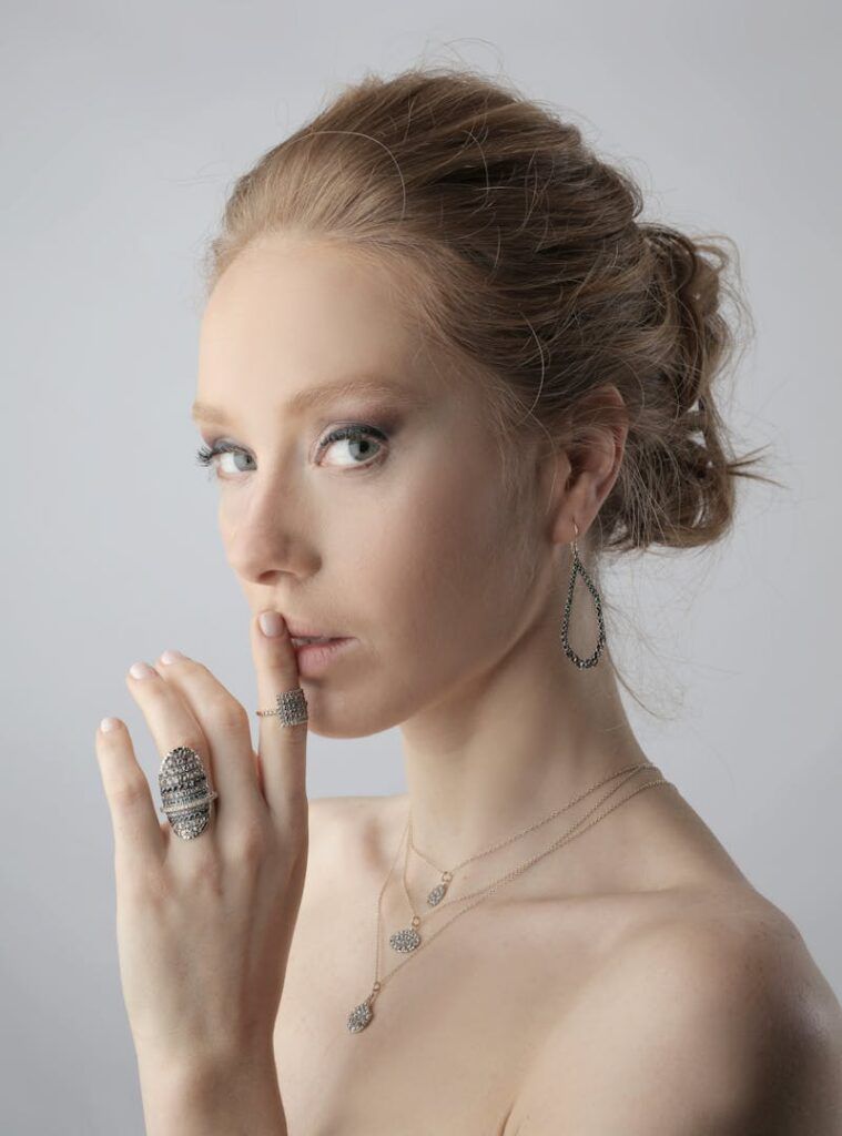 Circonitas en Joyas de Plata: Brillo y Elegancia al Alcance de Todas joyas de plata con circonitas