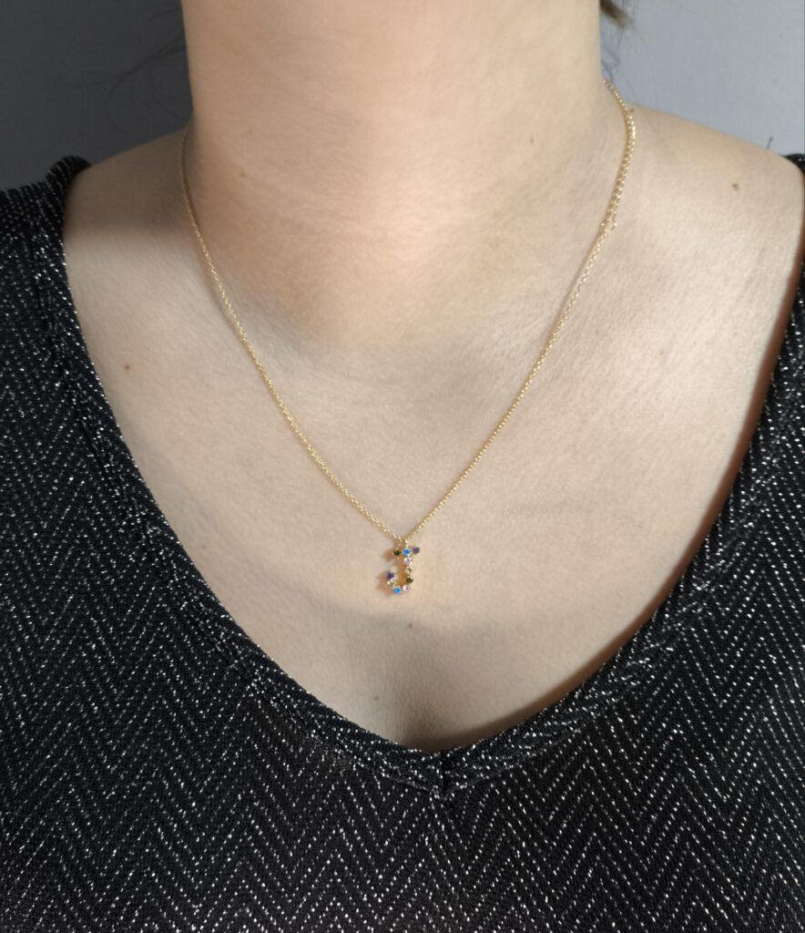 Circonitas en joyería: brillo de lujo sin renunciar a nada foto modelo