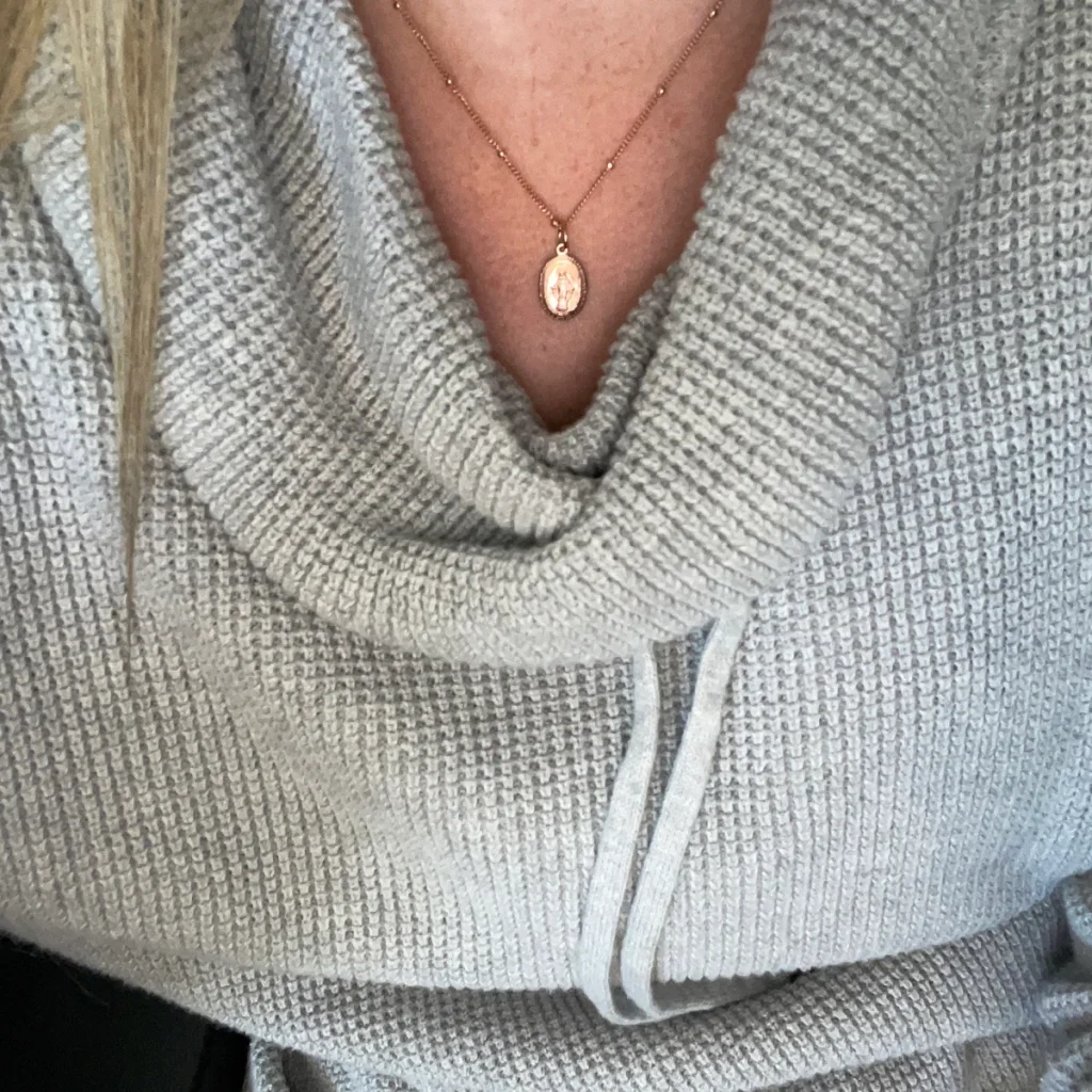 Medallas de Virgenes. Un regalo muy especial para un ser amado. medalla virgen