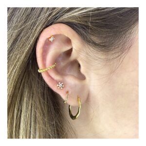 Ear cuff plata aro muelle – Avaris foto Ear cuff plata aro muelle - Avaris foto
