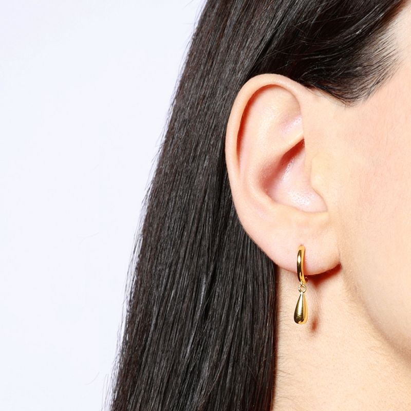 Pendientes aro con Gota 2D plata Pendientes aro con Gota 2D plata rodiada