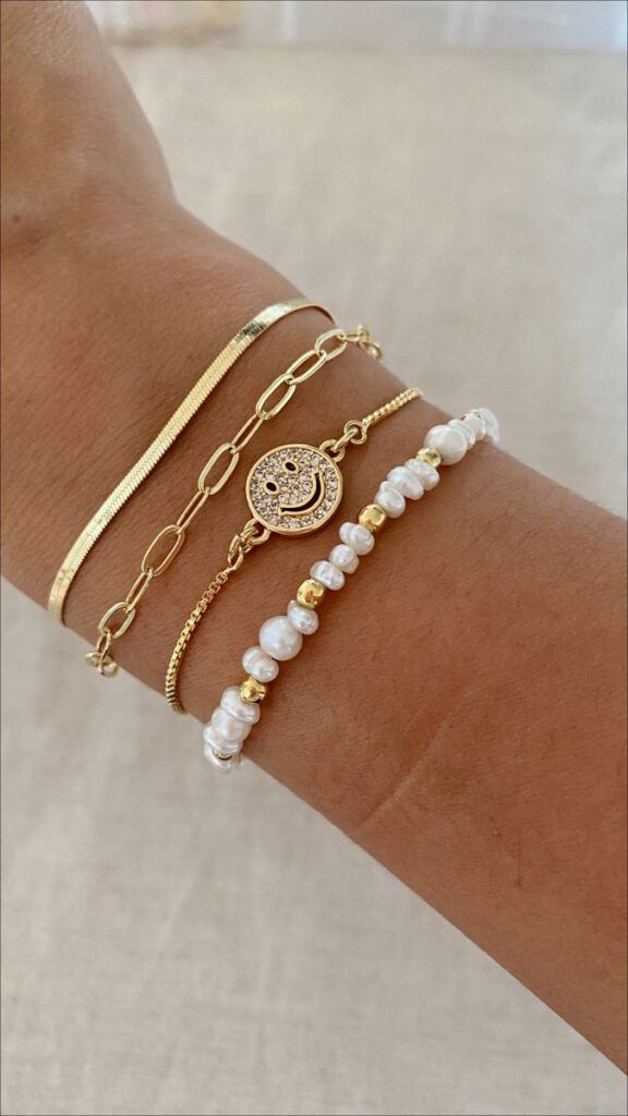 Guía completa para dominar el layering de joyas de plata pulsera layaring