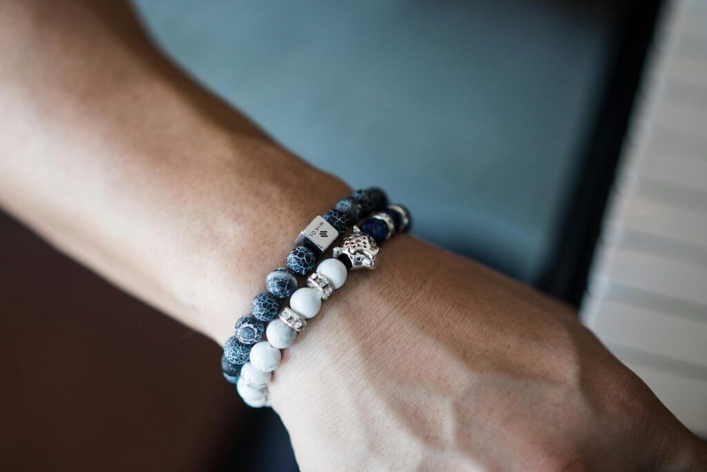 Pulseras de Piedras Naturales: Beneficios, Significados y Tendencias 2026 pulseras piedras semipreciosas