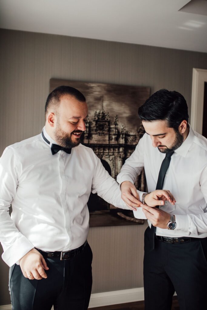 Gemelos Personalizados de Plata: El Regalo Ideal para el Novio regalar gemelos personalizados de boda para novio